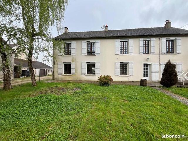 Maison 8 pièces 180 m²