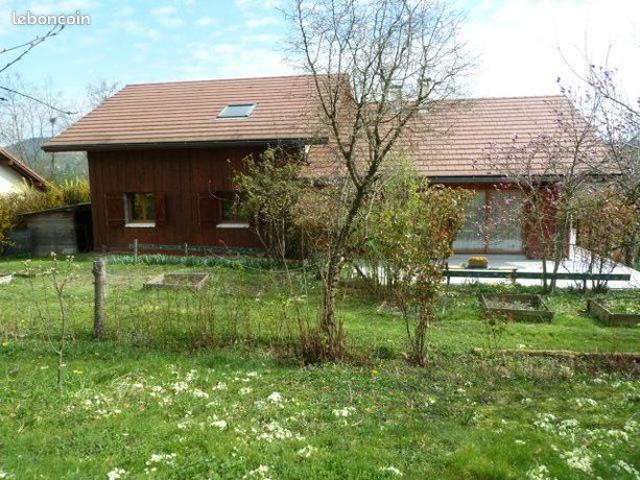 Maison 8 pièces 180 m²