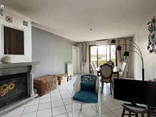 Maison 8 pièces 180 m²