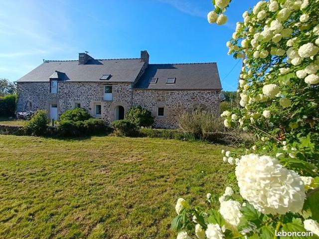 Maison 8 pièces 180 m²