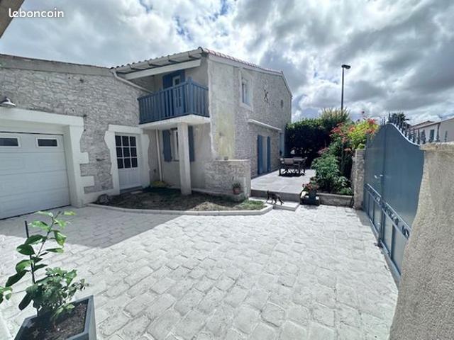 Maison 8 pièces 180 m²