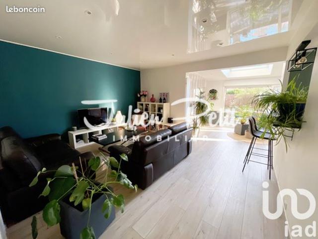 Maison 8 pièces 180 m²