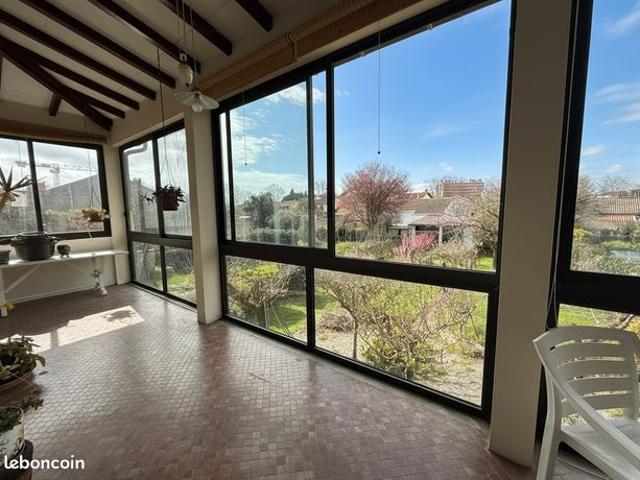 Maison 8 pièces 180 m²