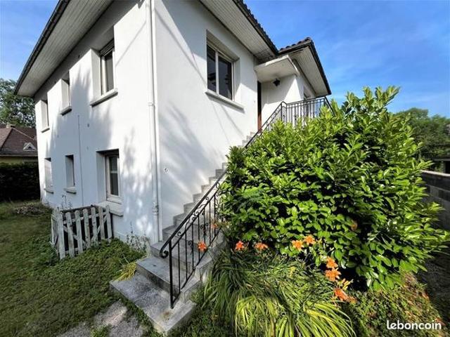 Maison 8 pièces 180 m²