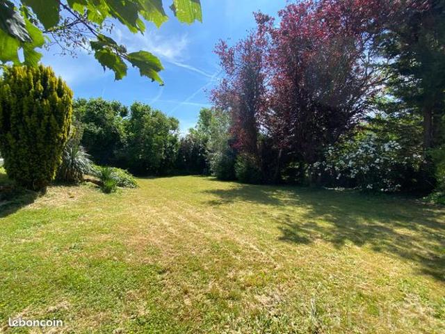 Maison 8 pièces 181 m²