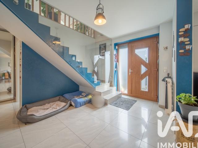 Maison 8 pièces 181 m²
