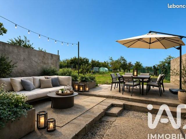Maison 8 pièces 181 m²