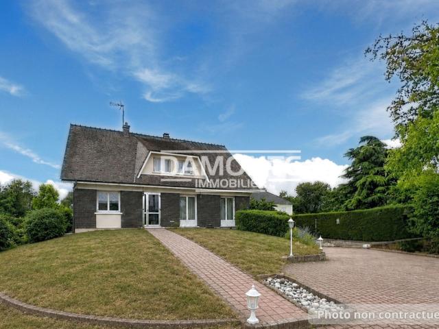 Maison 8 pièces 181 m²