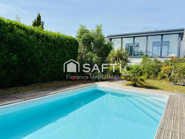 Maison 8 pièces 181 m²