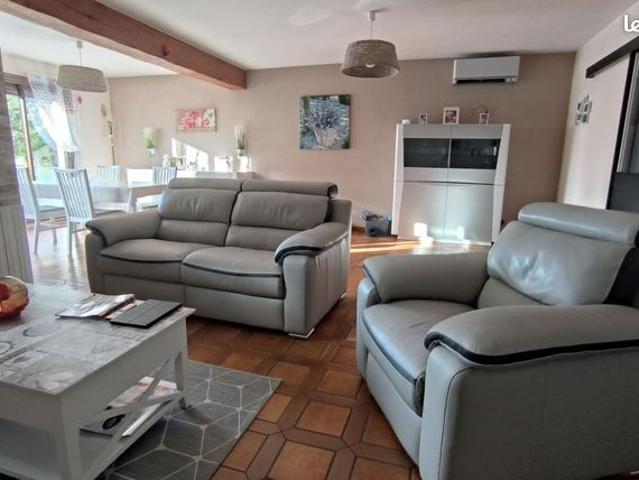 Maison 8 pièces 181 m²