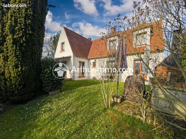 Maison 8 pièces 181 m²