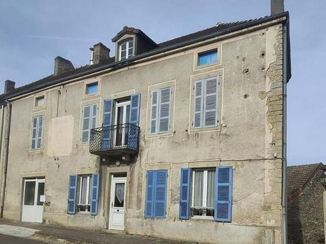 Maison 8 pièces 181 m²