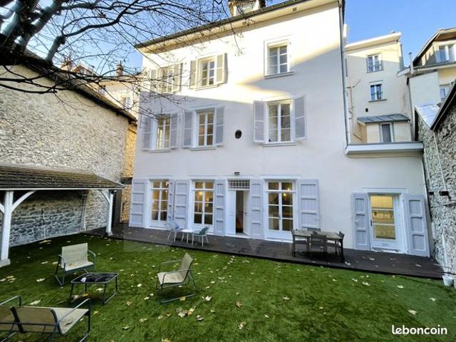 Maison 8 pièces 175 m²