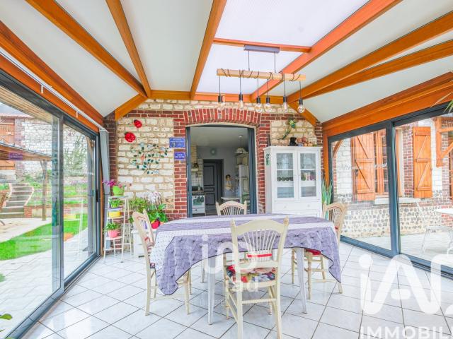 Maison 8 pièces 181 m²