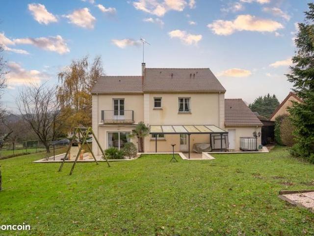Maison 8 pièces 181 m²