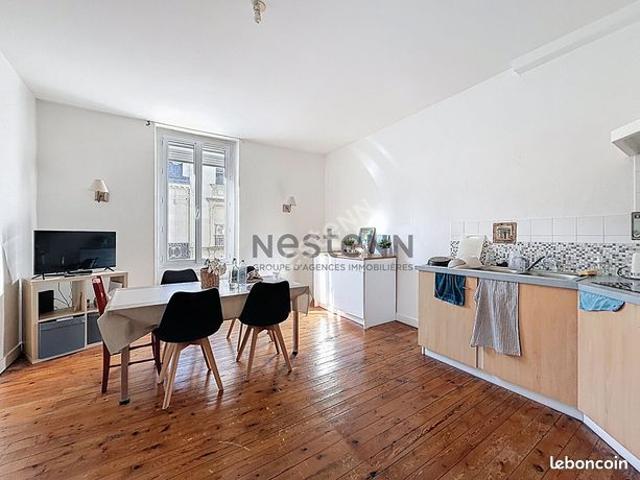 Maison 8 pièces 181 m²
