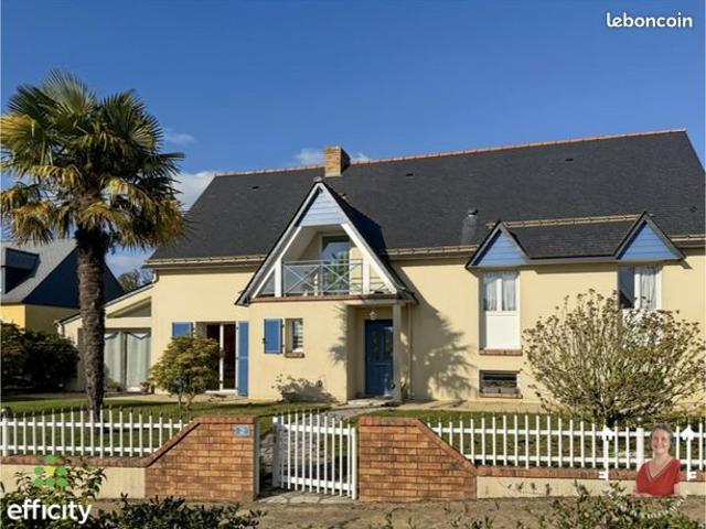 Maison 8 pièces 181 m²