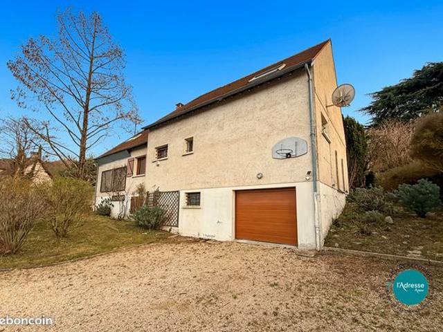 Maison 8 pièces 181 m²