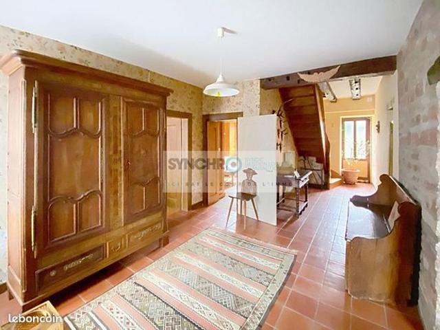 Maison 8 pièces 181 m²