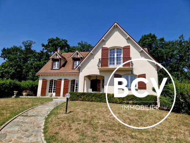 Maison 8 pièces 181 m²