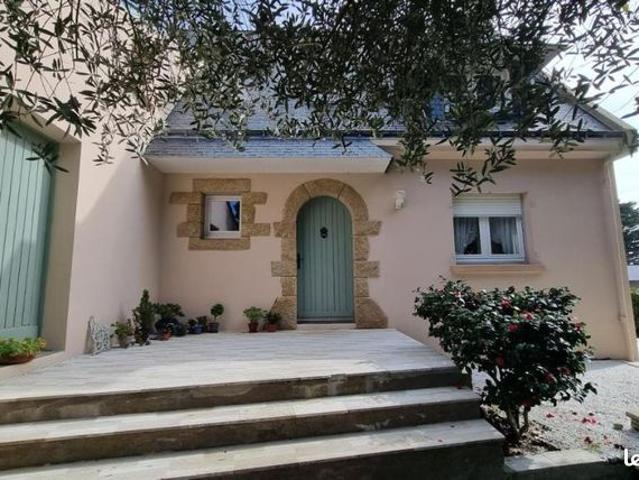 Maison 8 pièces 182 m²