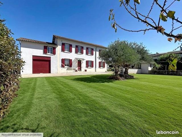 Maison 8 pièces 182 m²