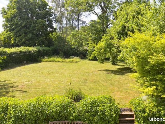 Maison 8 pièces 182 m²