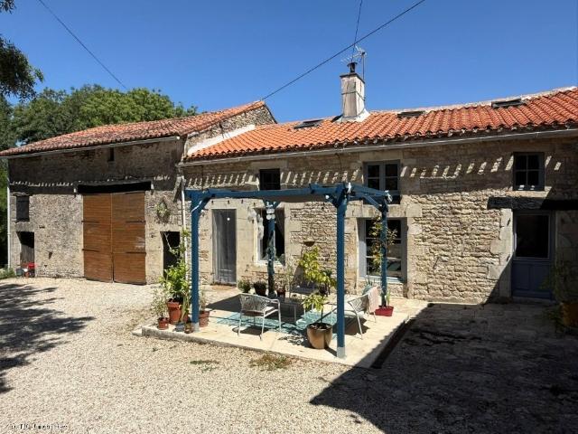 Maison 8 pièces 182 m²