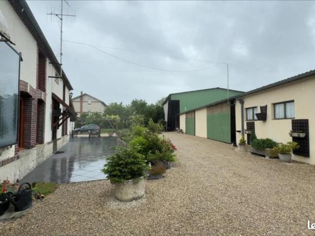 Maison 8 pièces 182 m²