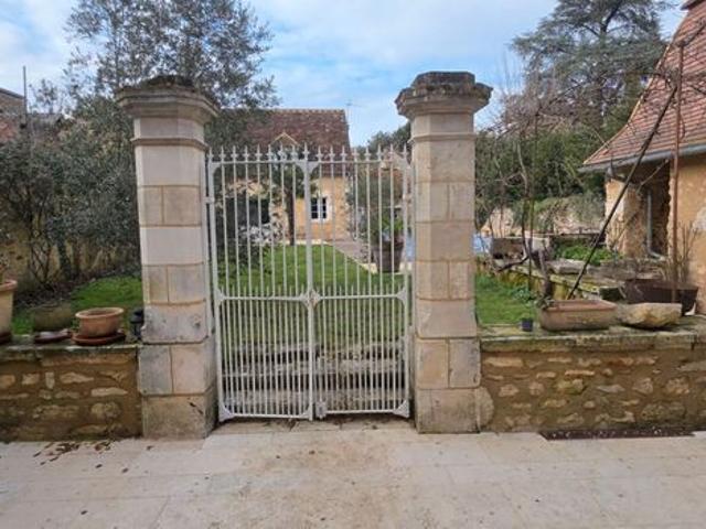 Maison 8 pièces 182 m²