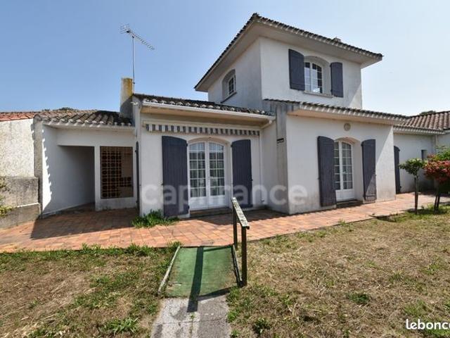 Maison 8 pièces 182 m²