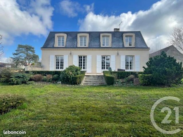 Maison 8 pièces 182 m²