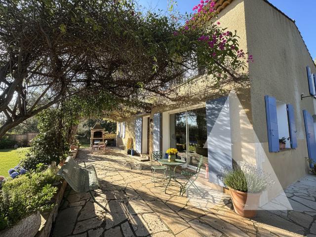 Maison 8 pièces 182 m²
