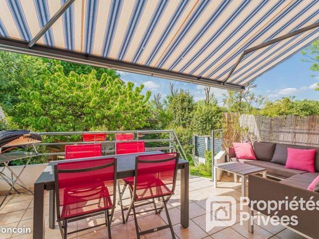 Maison 8 pièces 182 m²