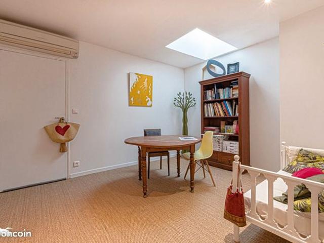 Maison 8 pièces 182 m²