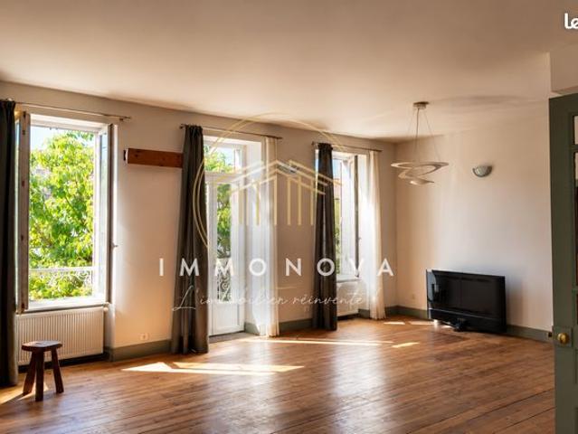 Maison 8 pièces 183 m²