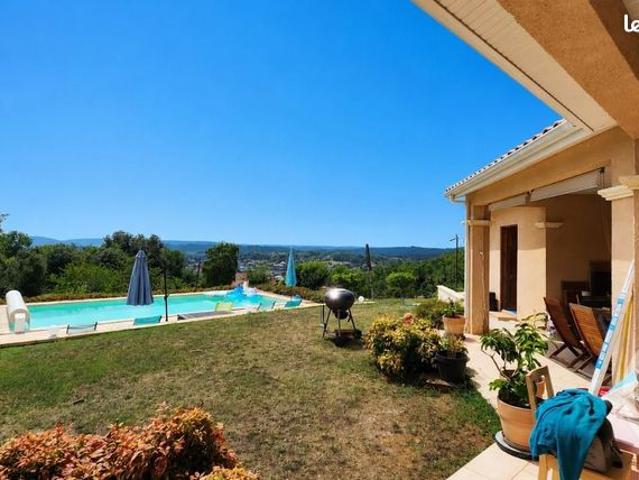 Maison 8 pièces 183 m²