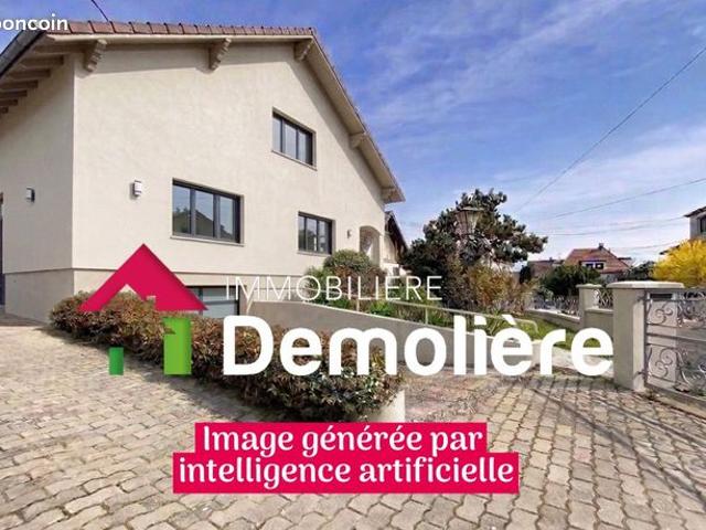 Maison 8 pièces 183 m²