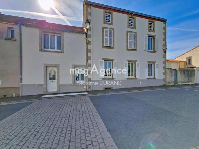 Maison 8 pièces 183 m²