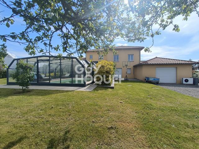 Maison 8 pièces 183 m²