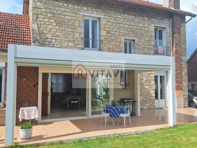 Maison 8 pièces 183 m²