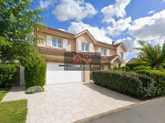 Maison 8 pièces 183 m²