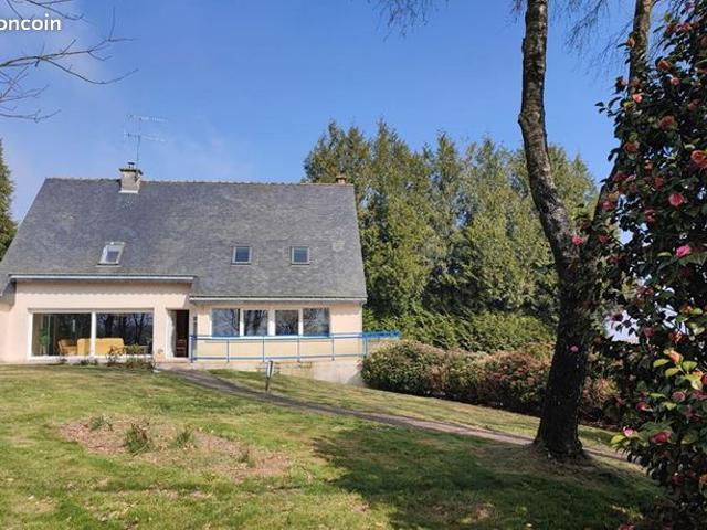 Maison 8 pièces 183 m²