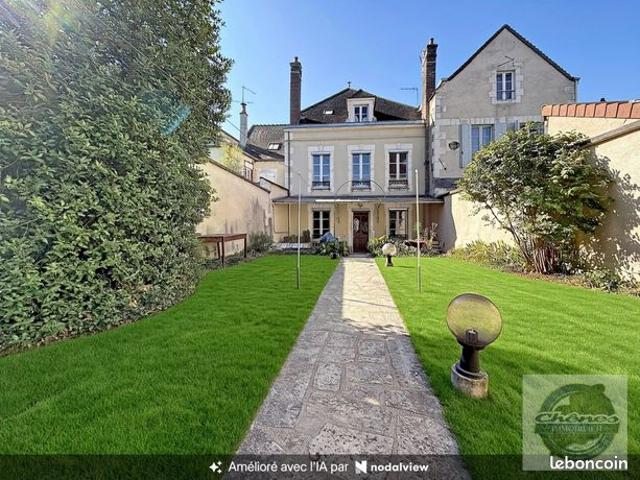 Maison 8 pièces 194 m²