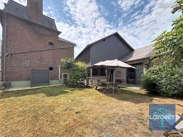 Maison 8 pièces 194 m²