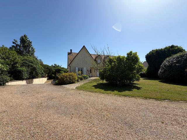 Maison 8 pièces 194 m²