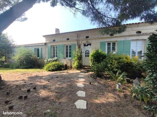 Maison 8 pièces 194 m²