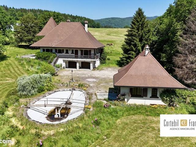 Maison 8 pièces 194 m²