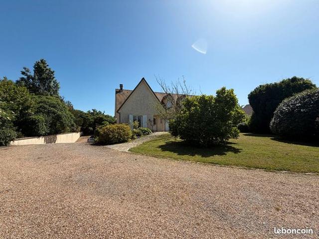 Maison 8 pièces 194 m²