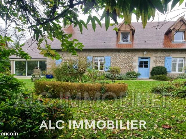 Maison 8 pièces 194 m²